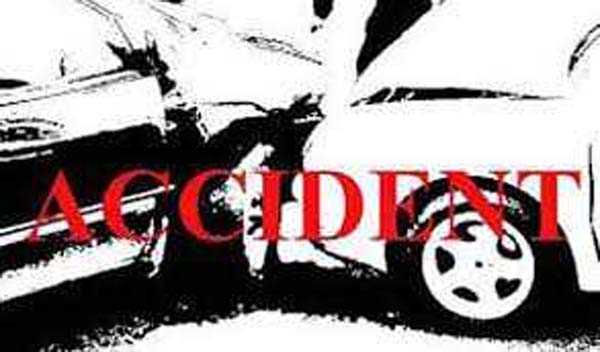 नाइजीरिया में सड़क दुर्घटना में चार की मौत, चार घायल नाइजीरिया में सड़क दुर्घटना में चार की मौत, चार घायल